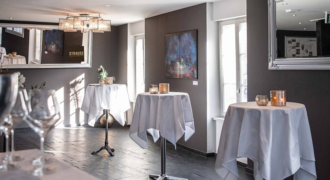 STRAUSS Winterthur Eventlocation Festliches Foyer STRAUSS Winterthur Eventlocation Festliches Foyer