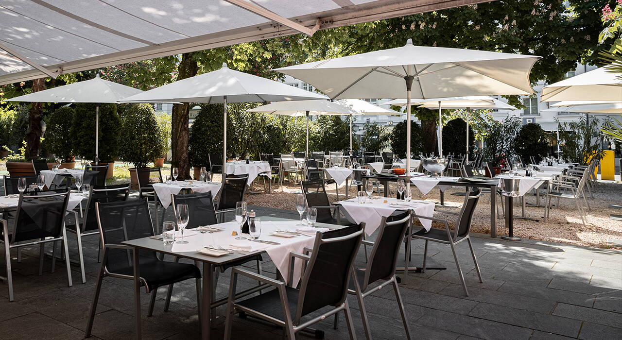 STRAUSS Winterthur Terrasse